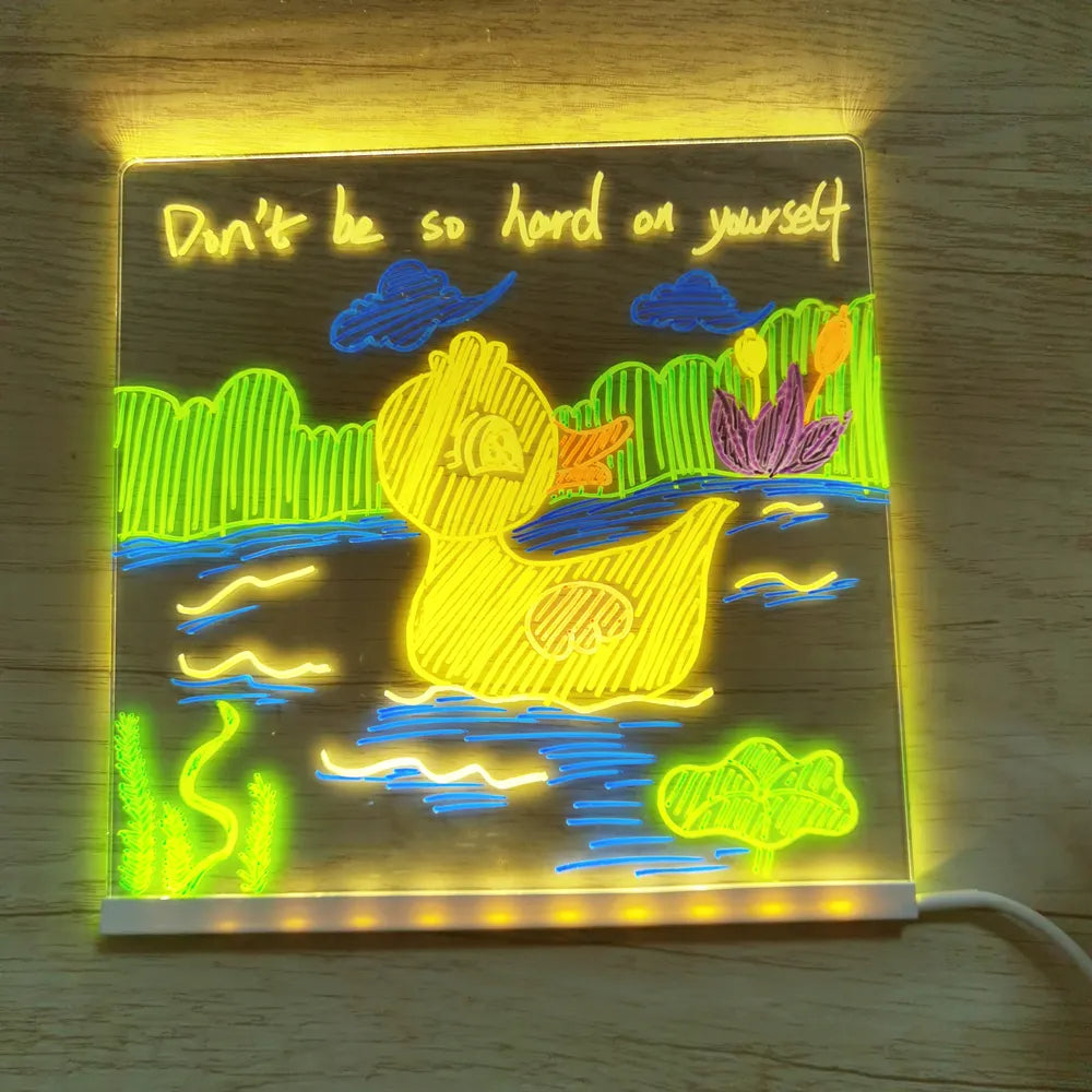 50% RABAT | Drawing Light™ - Oplyste fantasier - Tegnebræt